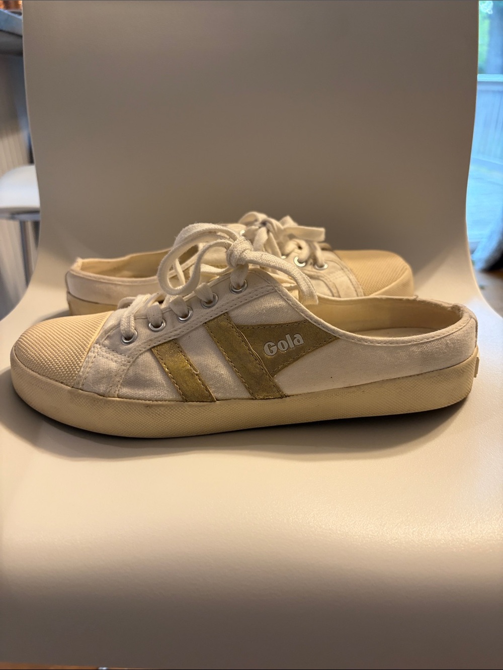 Gola Canvas Sneakers  size 10